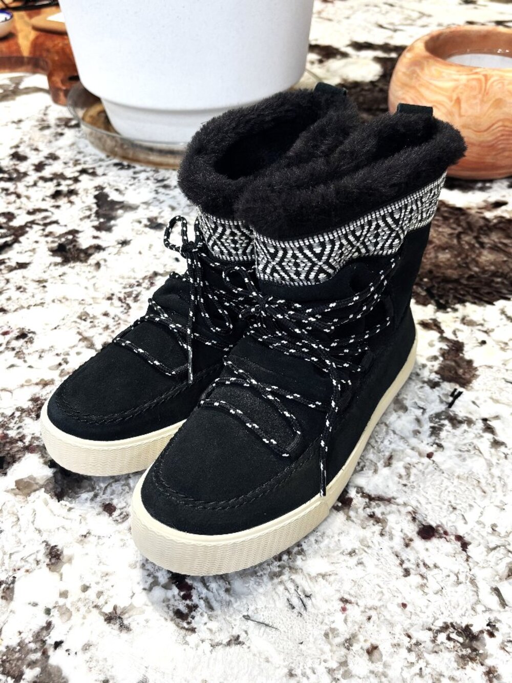 Tom's Winter Boots, Size 7